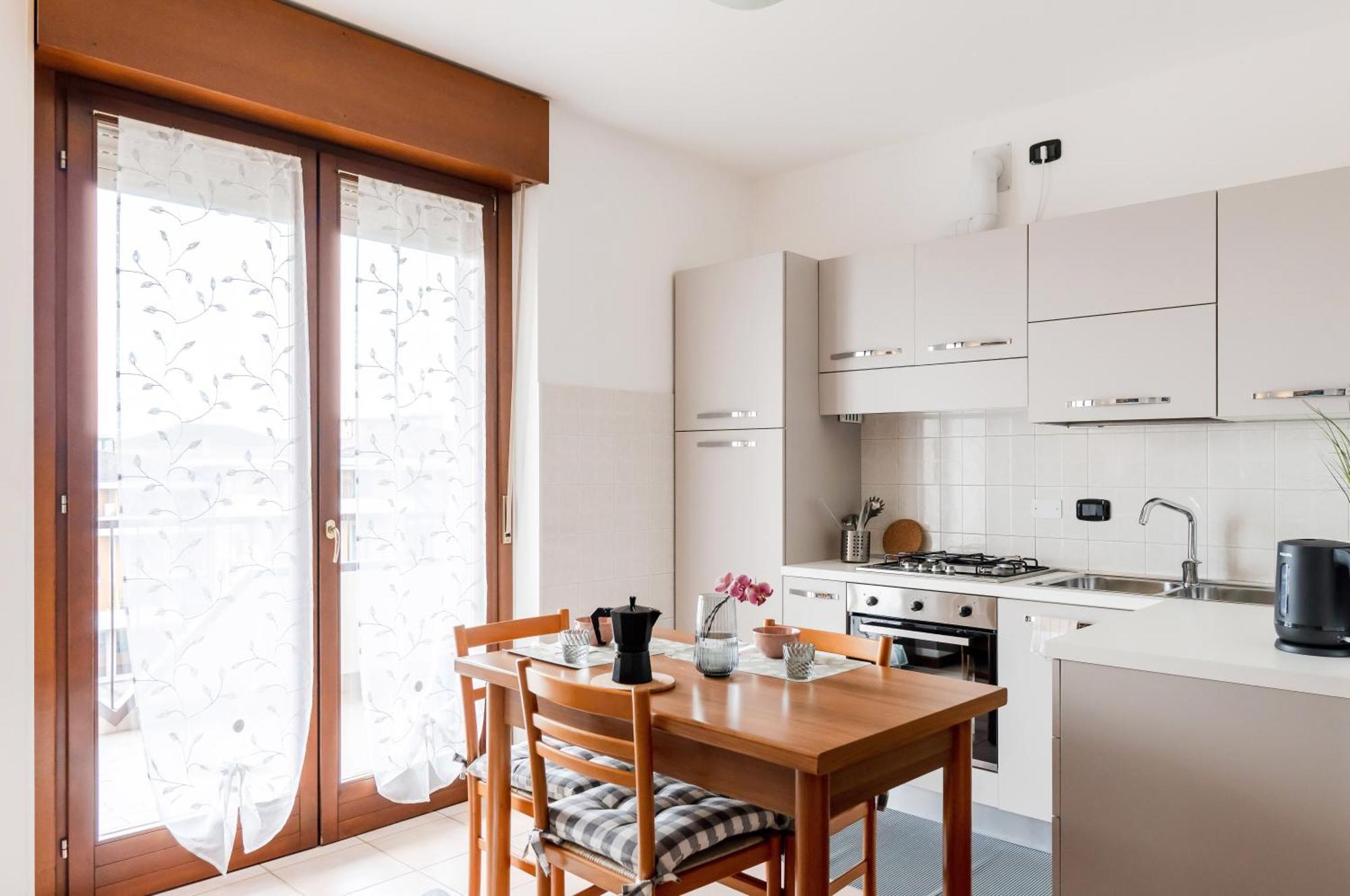 Cozy Apartament Near Fiera Di Verona! Bagian luar foto